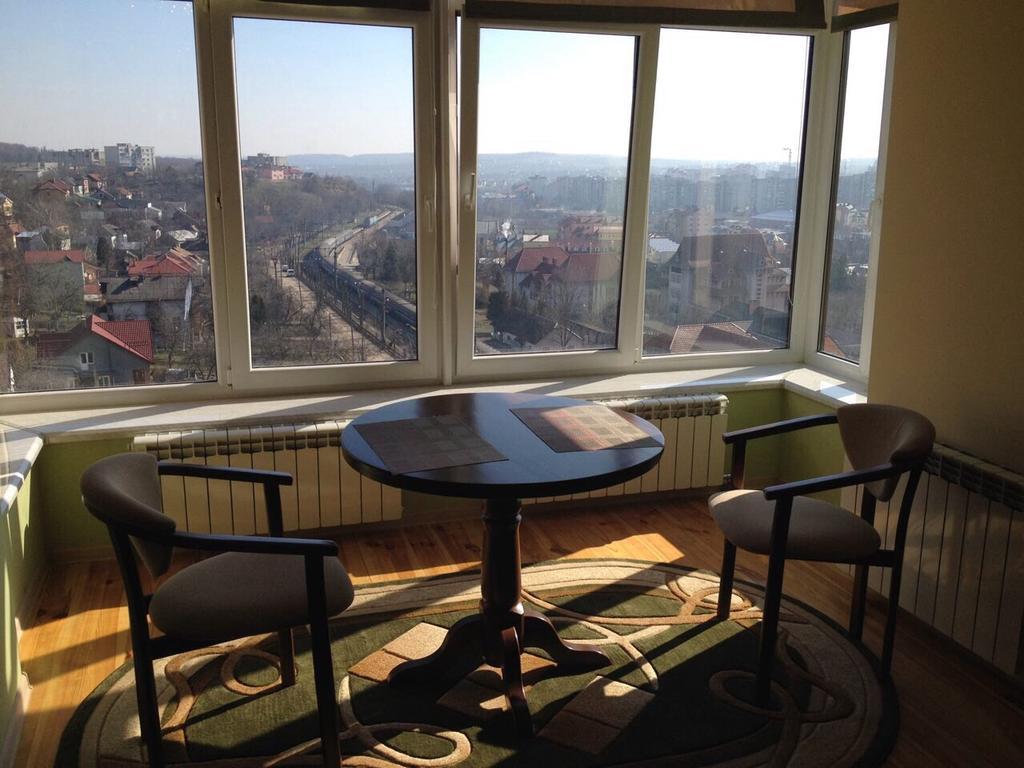 Apartments In The Center Truskavets Ngoại thất bức ảnh