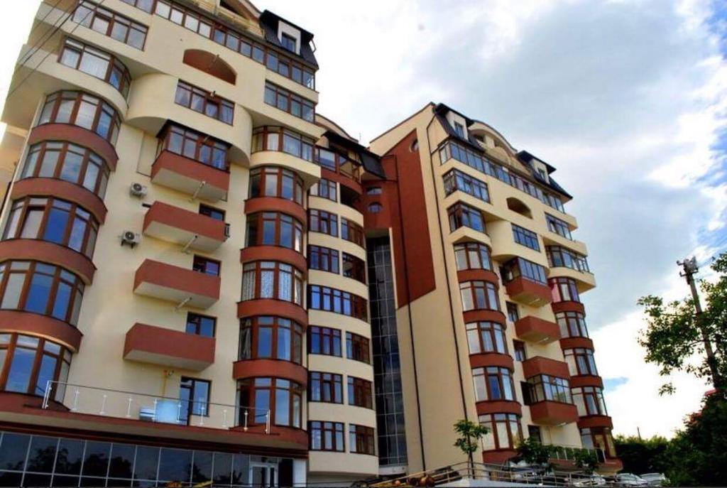 Apartments In The Center Truskavets Ngoại thất bức ảnh